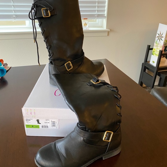 Like new - CRB girl tall black boots with lace up back size 4 - Picture 5 of 6